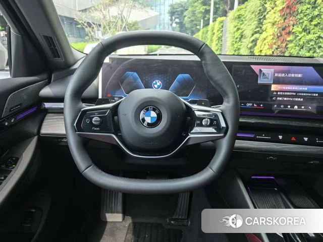 BMW 5 series 2024 Белый из Китая, фото 6
