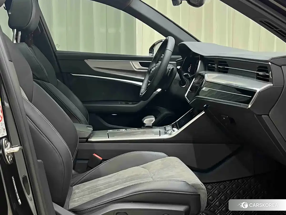 Audi A6L 2023 Черный из Китая, фото 6