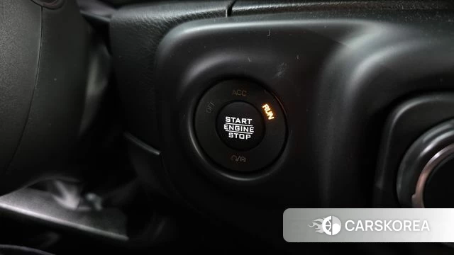 Jeep Wrangler (JL) 2022 Черный из Кореи, фото 6