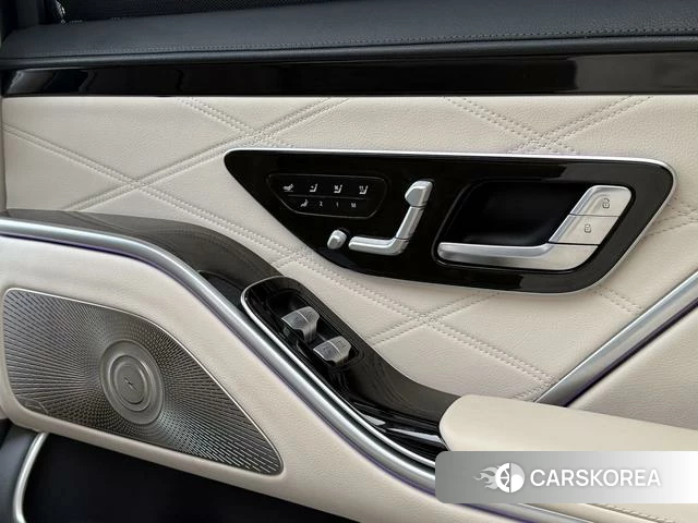 Mercedes-Benz Maybach S-class 2023 Черный из Китая, фото 6