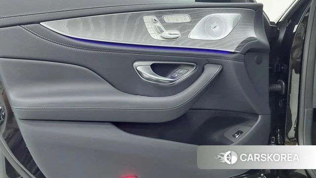 Mercedes-Benz AMG GT 2025 Черный из Кореи, фото 6