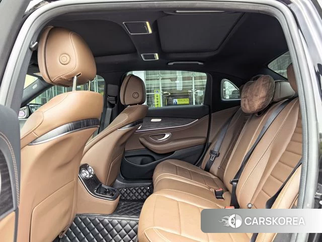 Mercedes-Benz E-class PHEV 2023 Черный из Китая, фото 6