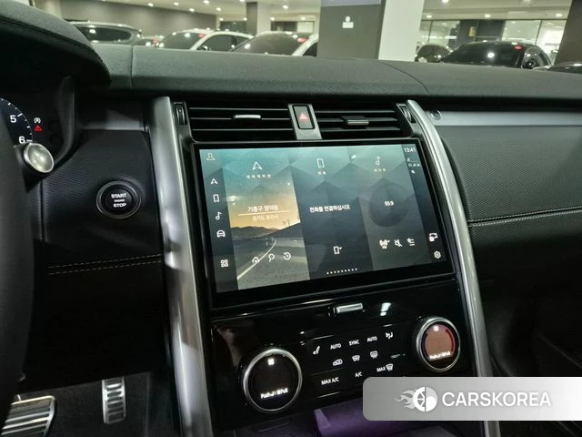 Land Rover Discovery 5 2025 Черный из Кореи, фото 6