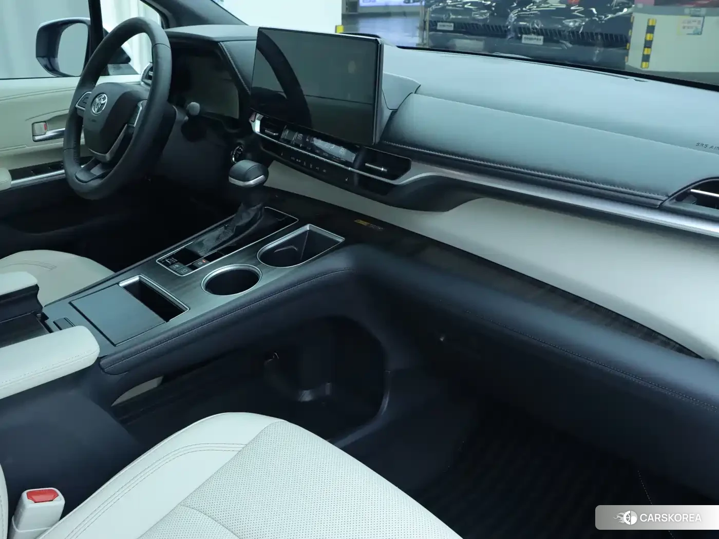 Toyota Granvia 2025 Белый из Китая, фото 6