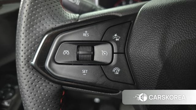 Chevrolet (GM Daewoo) Trailblazer 2023 Белый из Кореи, фото 6