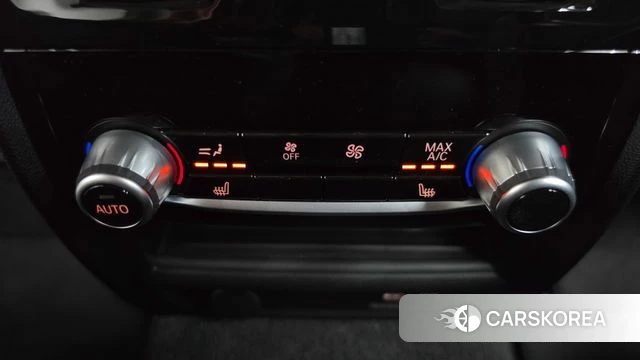 BMW 5 Series (G30) 2022 Белый из Кореи, фото 6