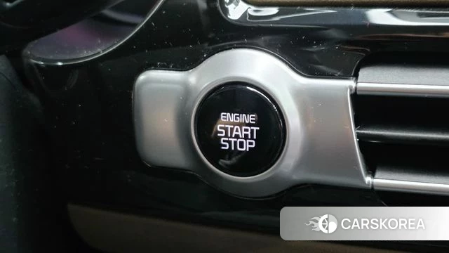 Kia Seltos 2021 Белый из Кореи, фото 6