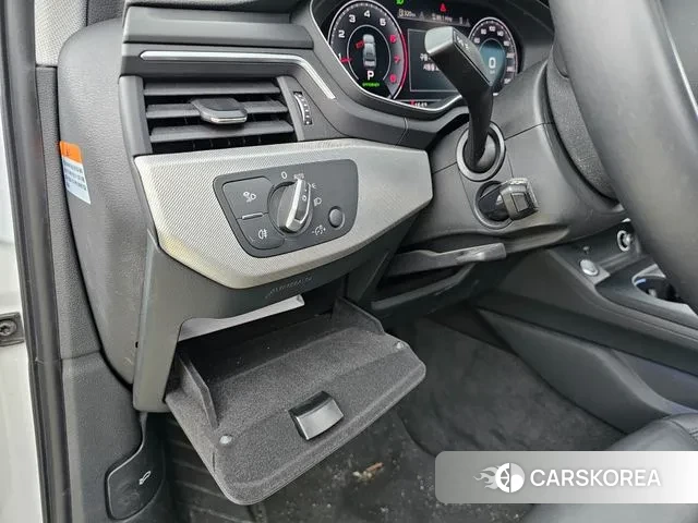 Audi A4 (B9) 2020 Белый из Кореи, фото 6