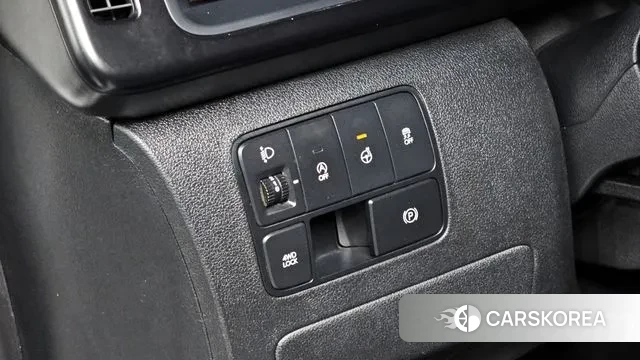 Hyundai Staria 2023 Белый из Кореи, фото 6