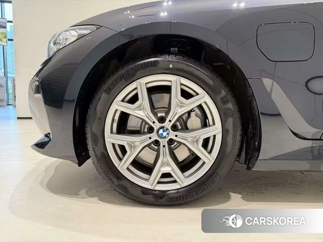 BMW i3 2025 Черный из Китая, фото 6