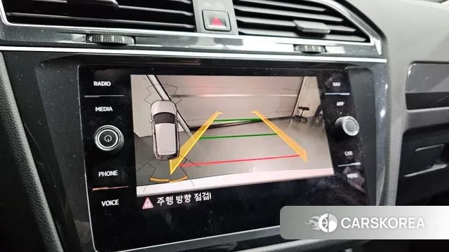 Volkswagen Tiguan second Generation 2020 Белый из Кореи, фото 6