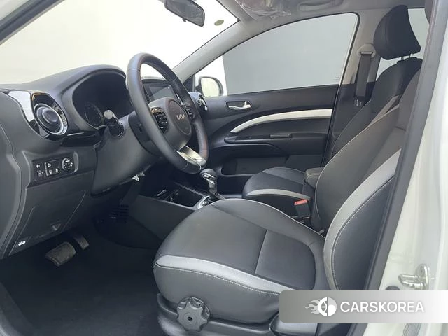 Kia Yi Ran 2022 Белый из Китая, фото 6