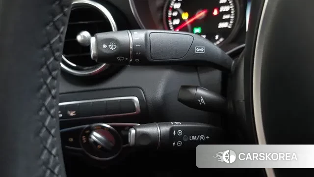 Mercedes-Benz C-Class W205 2018 Черный из Кореи, фото 6