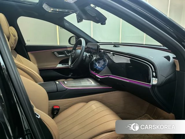 Mercedes-Benz E-class PHEV 2025 Черный из Китая, фото 6
