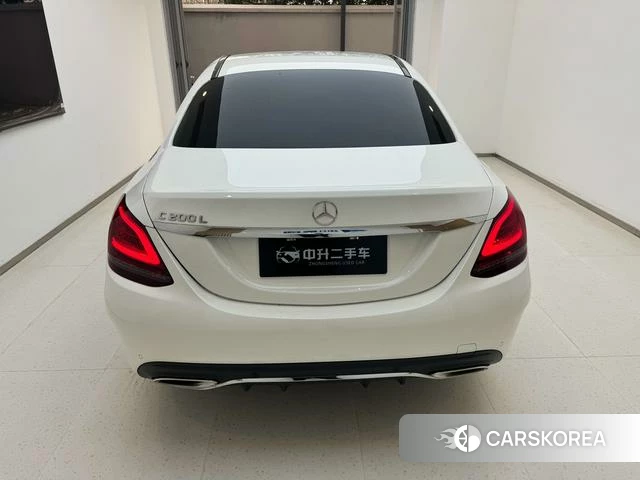 Mercedes-Benz Class C 2020 Белый из Китая, фото 6