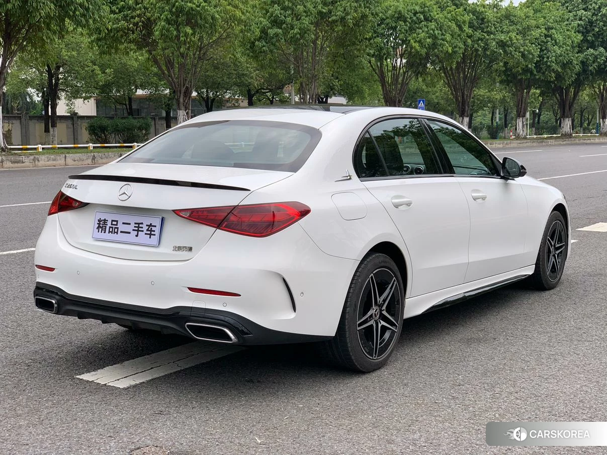 Mercedes-Benz Class C 2024 Белый из Китая, фото 6