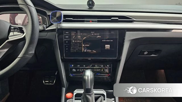 Volkswagen Arteon 2022 Белый из Кореи, фото 6