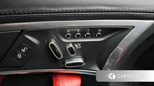 Jaguar F-TYPE 2019 Черный из Кореи, фото 6