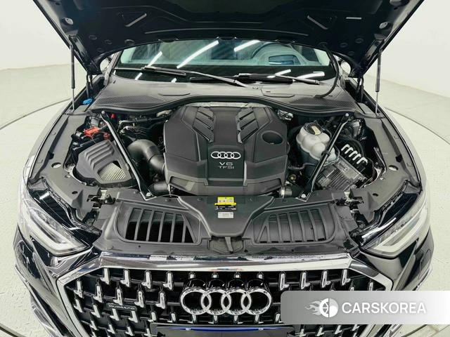 Audi A8 2023 Черный из Китая, фото 6