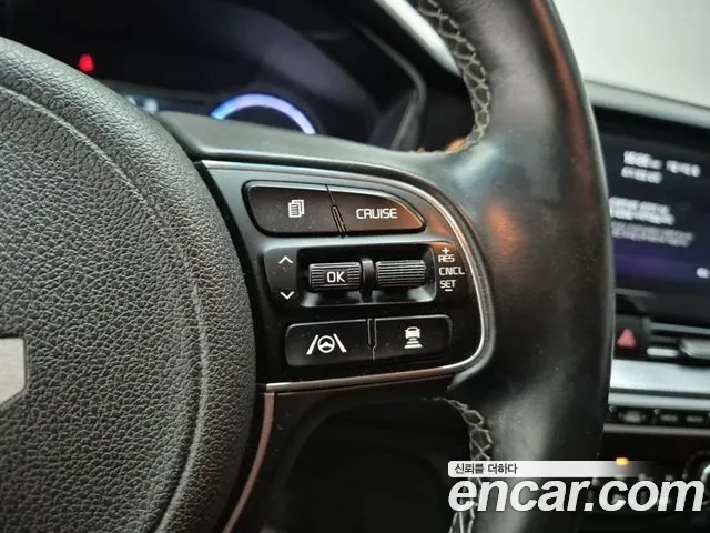 Kia Niro Plus 2022 Белый из Кореи, фото 6