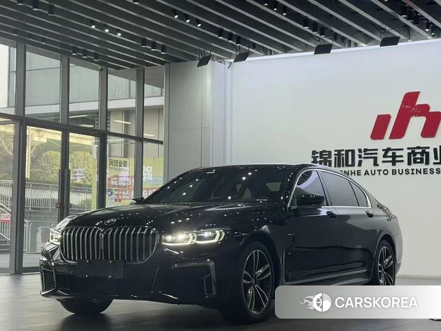 BMW 7 series 2023 Черный из Китая, фото 6