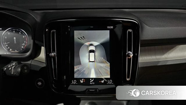 Volvo XC40 2020 Белый из Кореи, фото 6