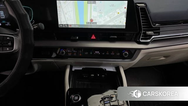 Kia Sportage 5th Generation 2023 Белый из Кореи, фото 6