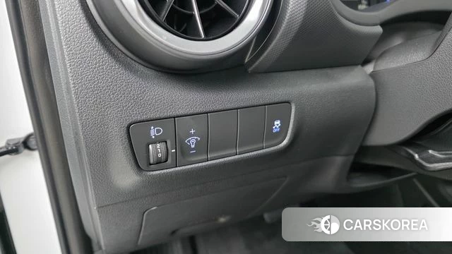 Hyundai The New Kona 2021 Белый из Кореи, фото 6