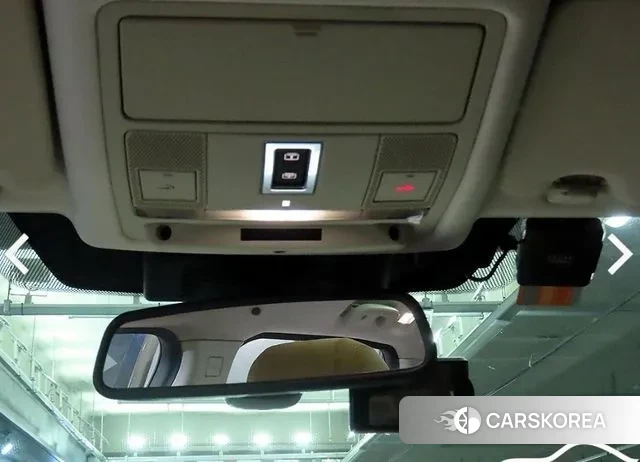 Land Rover Discovery Sports 2018 Серебристо-серый из Кореи, фото 6