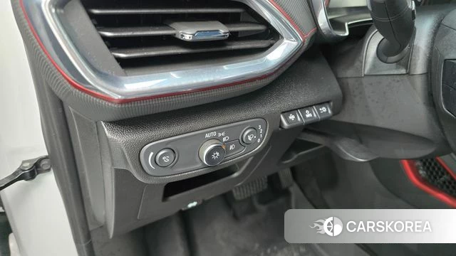 Chevrolet (GM Daewoo) Trailblazer 2020 Белый из Кореи, фото 6