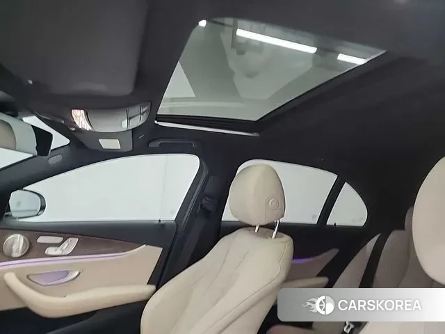 Mercedes-Benz E-Class W213 2023 Белый из Кореи, фото 6