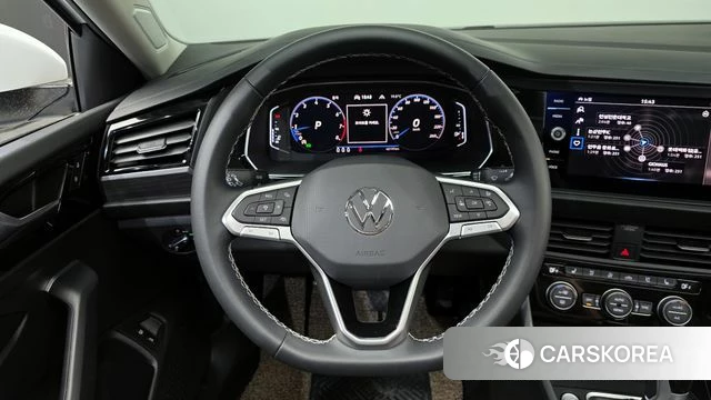 Volkswagen 7th Generation of Jetta 2023 Белый из Кореи, фото 6