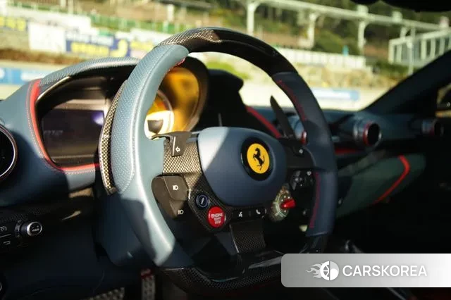 Ferrari 812 Superfast 2018 Синий из Кореи, фото 6