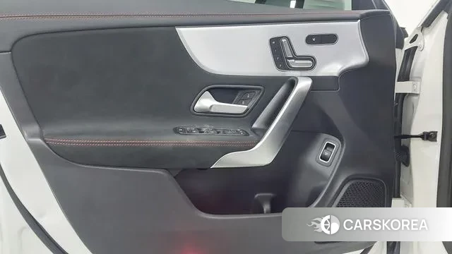 Mercedes-Benz CLA-Class C118 2021 Белый из Кореи, фото 6