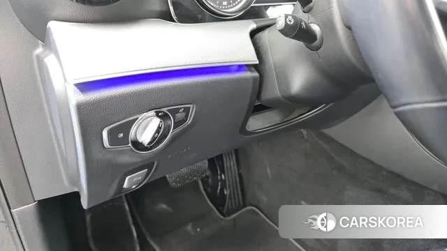 Mercedes-Benz E-Class W213 2019 Черный из Кореи, фото 6