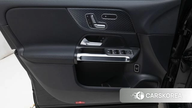 Mercedes-Benz EQB X243 2025 Черный из Кореи, фото 6