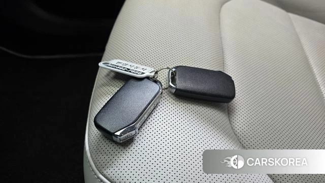 Kia Di Ol Nu Niro 2022 Черный из Кореи, фото 6