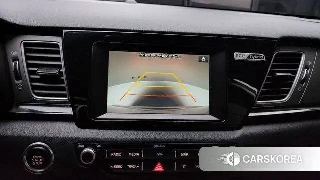 Kia Niro 2018 Белый из Кореи, фото 6