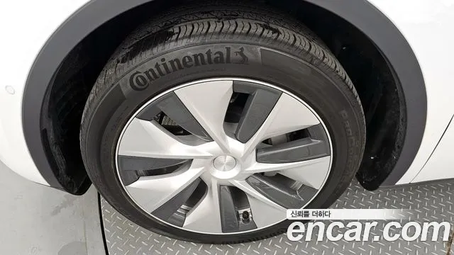 Tesla Model Y id 2673445 из Кореи 6