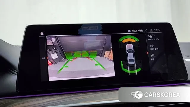 BMW 5 Series (G30) 2020 Серебристо-серый из Кореи, фото 6