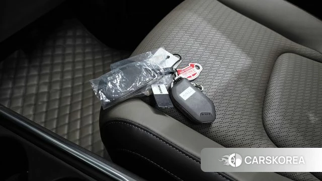 Kia The New Carnival 4th Generation 2024 Серебристо-серый из Кореи, фото 6