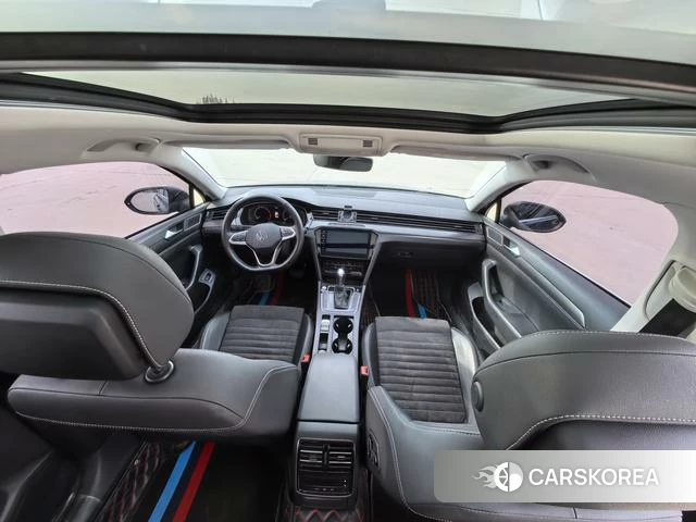 Volkswagen Magotan 2022 Черный из Китая, фото 6