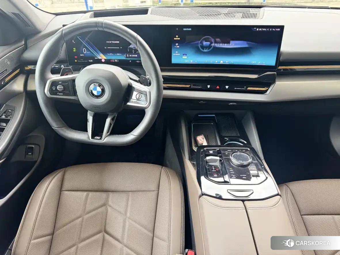 BMW 5 series 2026 Черный из Китая, фото 6