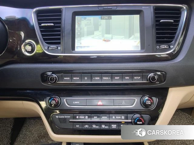 Kia The New Carnival 2018 Белый из Кореи, фото 6