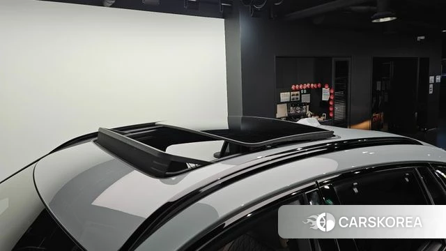 BMW X6 (G06) 2025 Серебристо-серый из Кореи, фото 6
