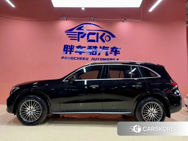 Mercedes-Benz GLC 2024 Черный из Китая, фото 6