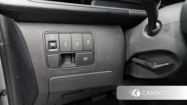 Hyundai Staria 2025 Серебряный из Кореи, фото 6