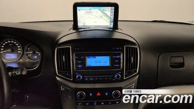 Hyundai The New Grand Starex 2018 Серебристо-серый из Кореи, фото 6