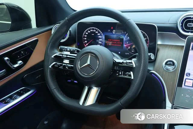 Mercedes-Benz GLC 2024 Черный из Китая, фото 6