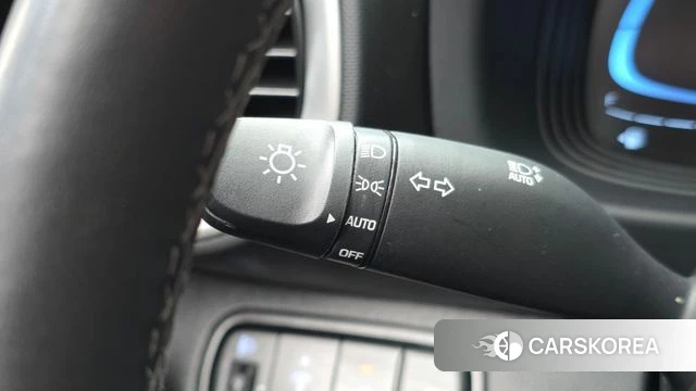 Hyundai Venue 2024 Белый из Кореи, фото 6